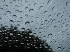 Gocce sul parabrezza