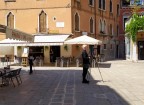 Tri... attese Tri... attese