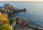Osservando il tramonto.. Porto Venere. Osservando il tramonto.. Porto Venere.
