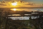 Il calar del sole sul lago di Massaciuccoli. Il calar del sole sul lago di Massaciuccoli.