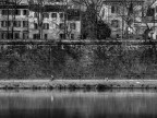 Pedalando lungo il fiume Pedalando lungo il fiume