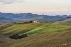 Casolare di collina.. Casolare di collina..