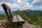 panchina sulla cima della montagna panchina sulla cima della montagna