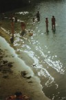 riflessi sulla spiaggia di Vernazza riflessi sulla spiaggia di Vernazza