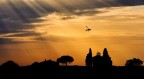 Tra cielo e terra Tra cielo e terra