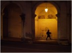 passante nell'oscurità passante nell'oscurità