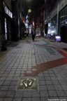 Tra le luci e l’ombra Tra le luci e l’ombra