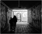 fratellanza nel sottopasso fratellanza nel sottopasso