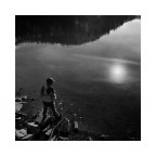 Un ripescaggio :)
Mezzi: foto fatta a pellicola a colori (credo una kodak 400)
scannerizzato il negativo
trasformata in b/n al pc
Sul web vedo le ombre un po' troppo "chiuse", l'originale ha qualche tono in pi�