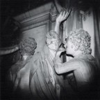 holga, ilford 125 asa

ultima delle riesumazioni holghe (forse.....:P)

staglieno - cimitero monumentale di genova

Suggerimenti opinioni e critiche sempre ben accetti