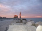 Chiesetta al tramonto Chiesetta al tramonto