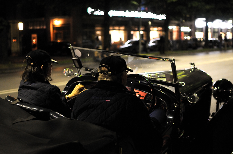 04. Visti da dietro.jpg