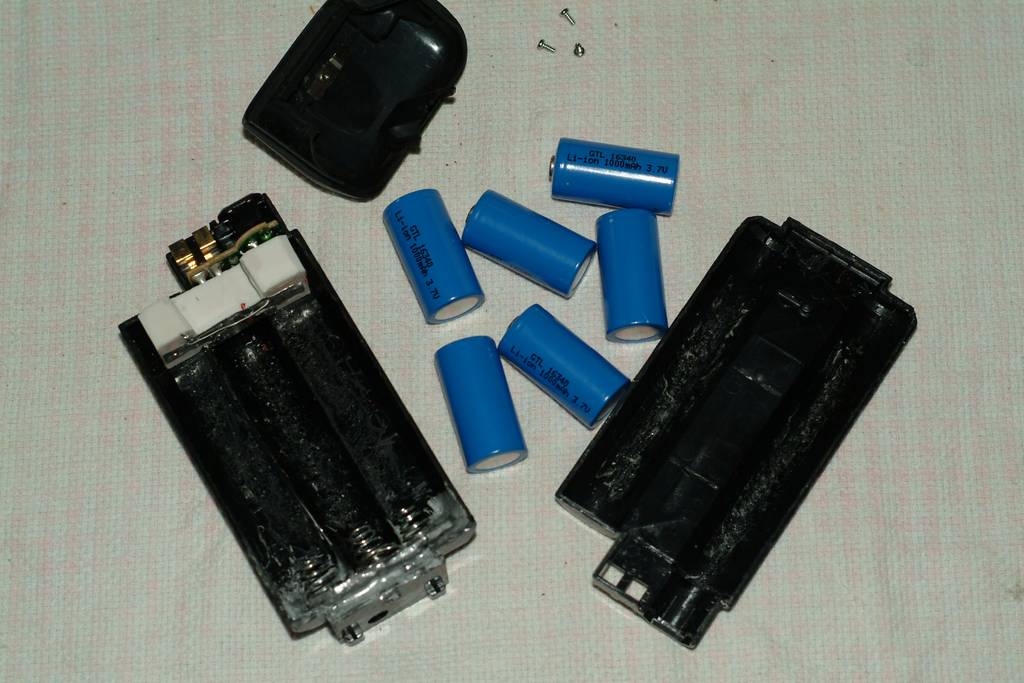 Batt-03.JPG