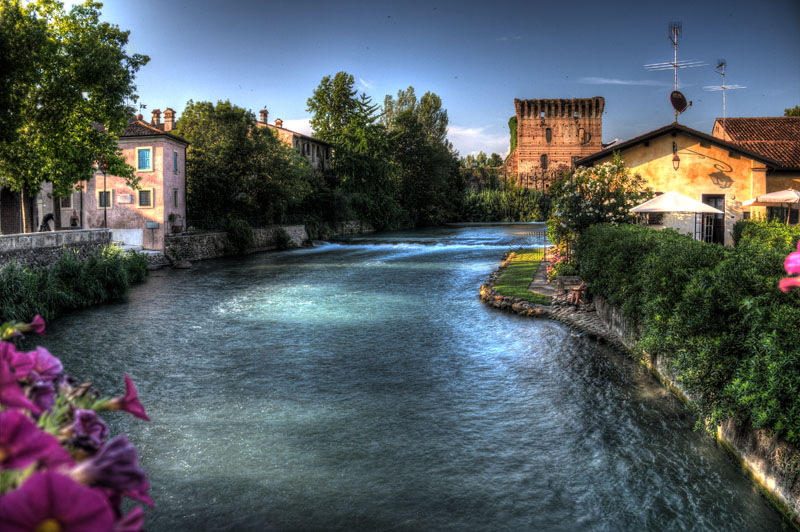 borghetto0.jpg