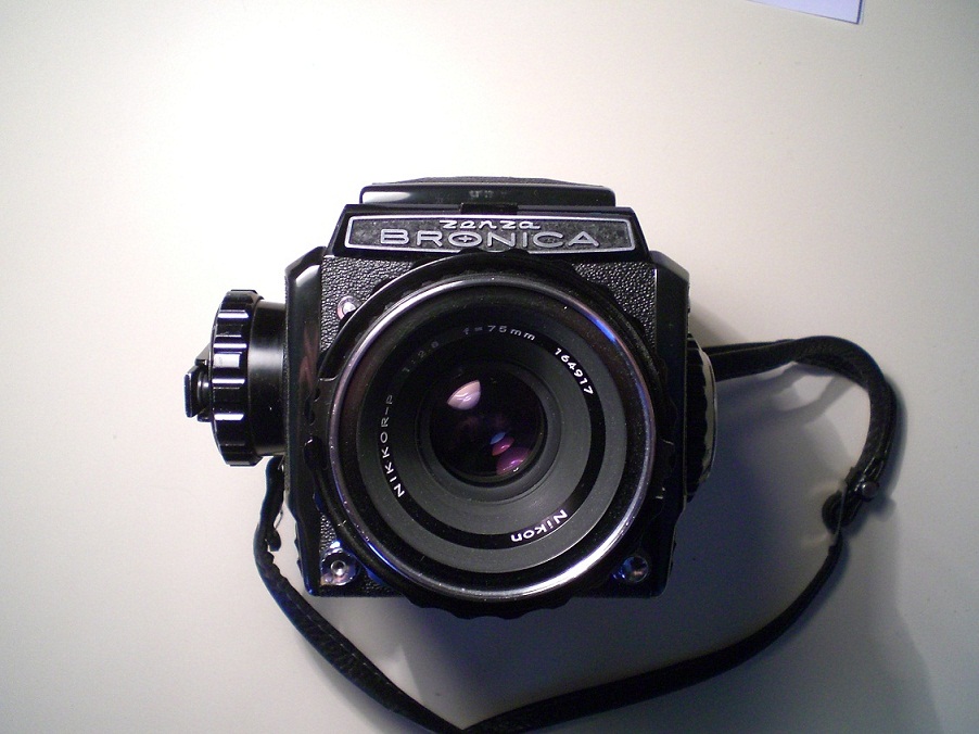 bronica s2a black (2).JPG