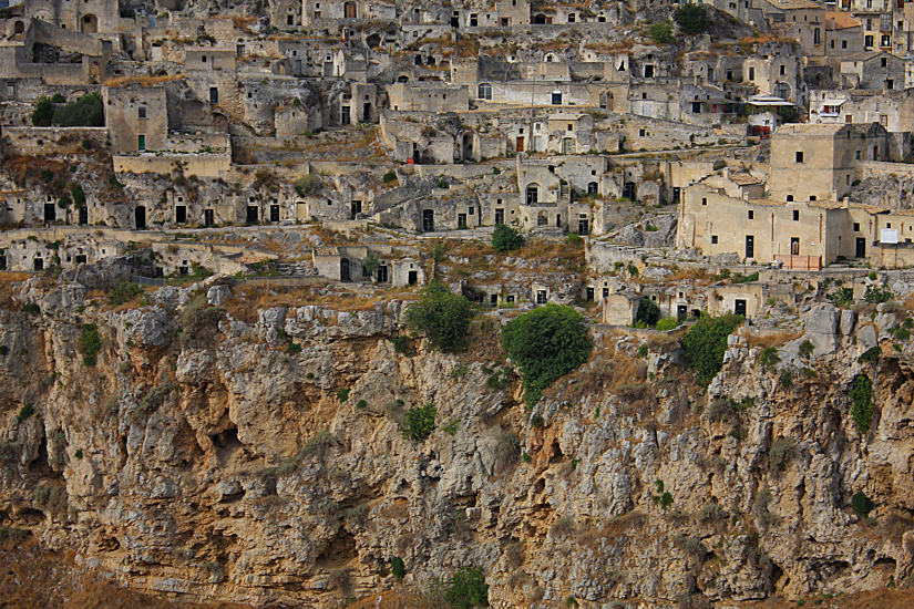 CASE SULLA GRAVINA.jpg