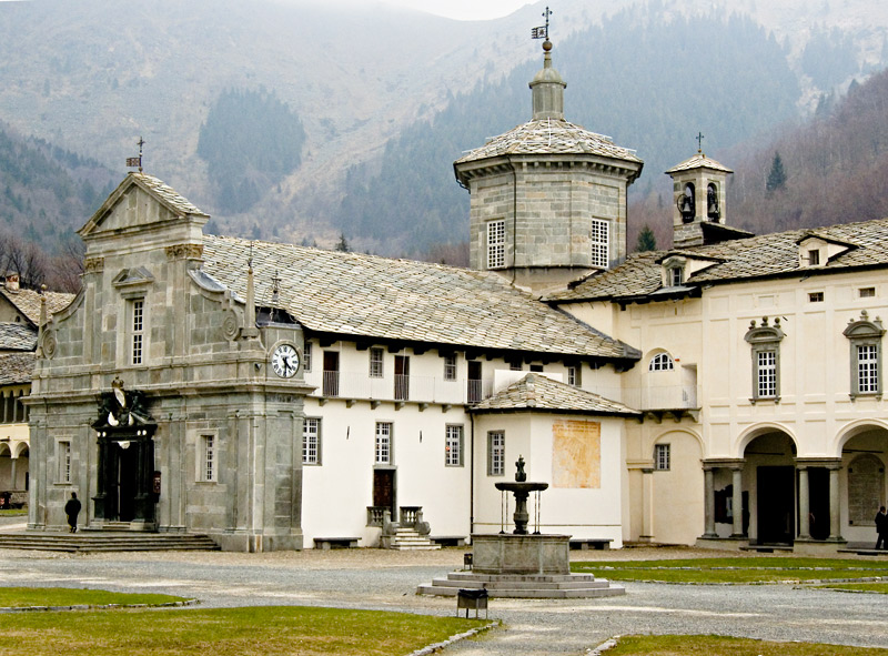 chiesa200.jpg