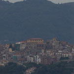 crop70f8.jpg