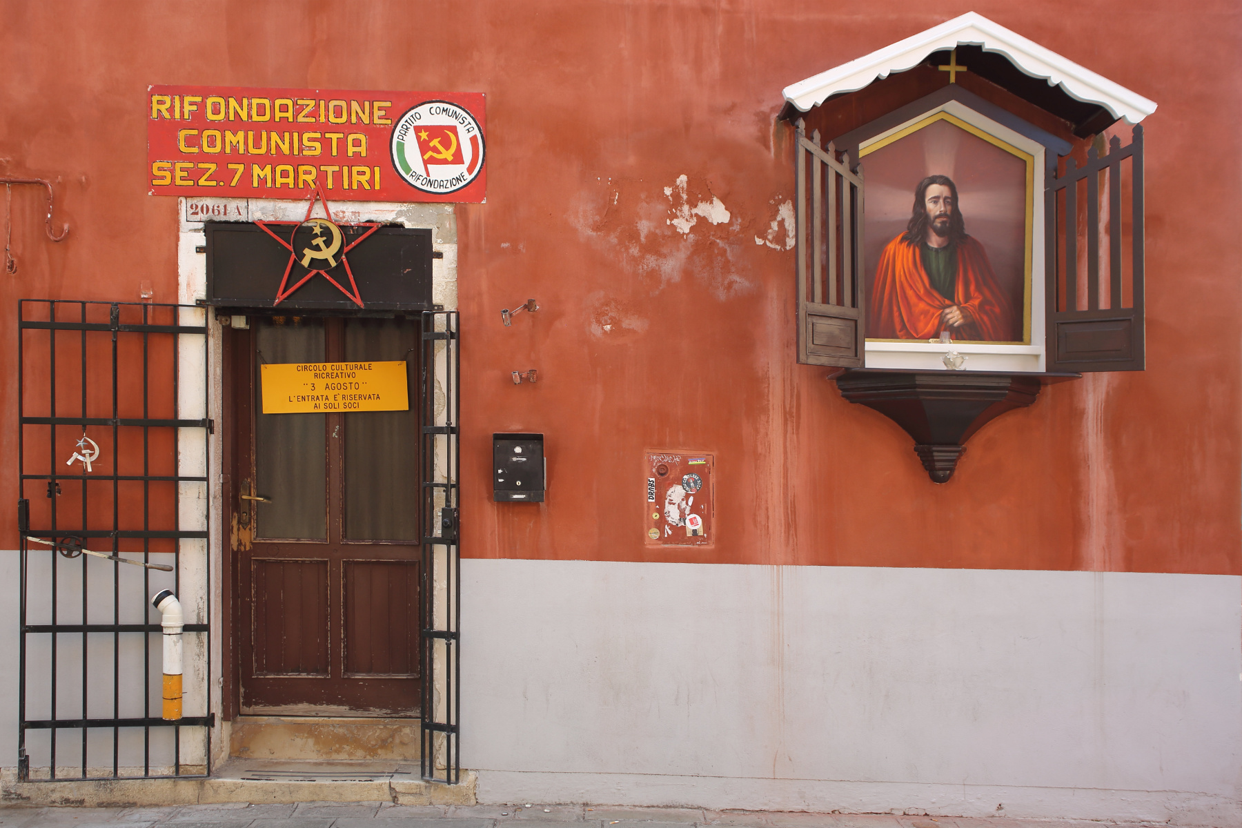 GIUB0441rtrad18.jpg