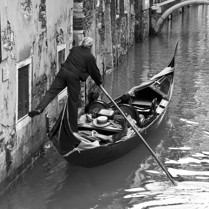 Gondoliere in difficolt� BN.jpg