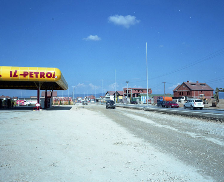 kossovo_2009_12 copy.jpg