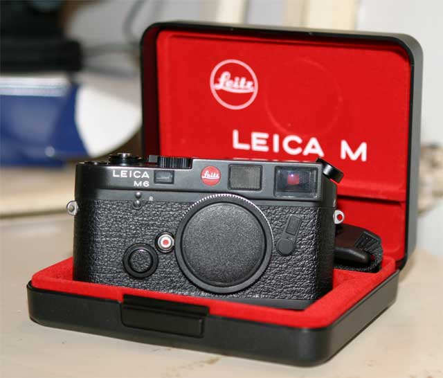 leica1.jpg