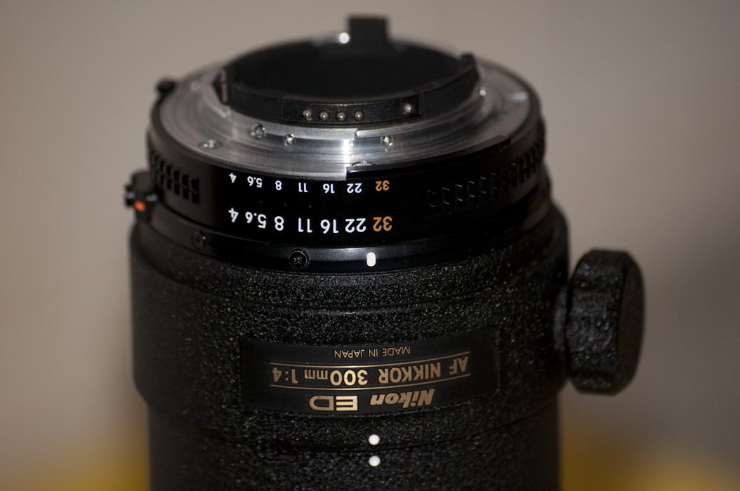 Nikkor-AF-300-f4_0006.jpg