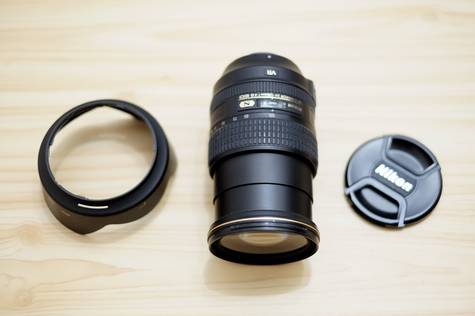 nikon24-120-04.jpg