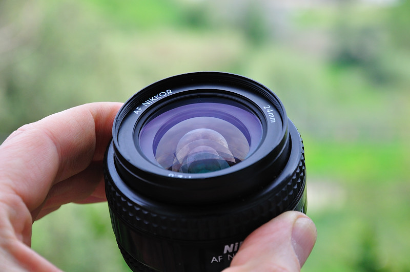Nikon 24mm_2.JPG