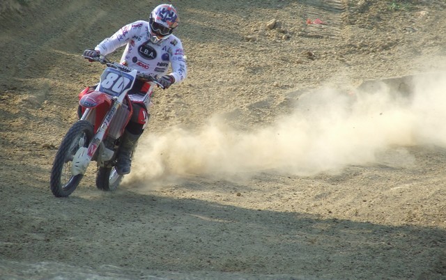 Scatto continuo 40-1.jpg