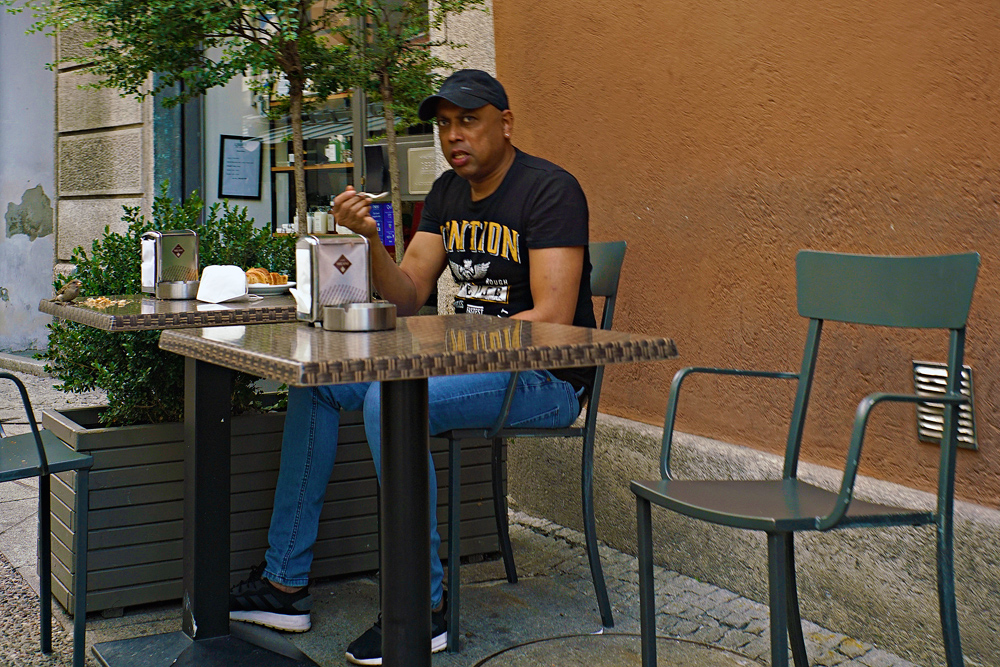 street1_158-1.jpg