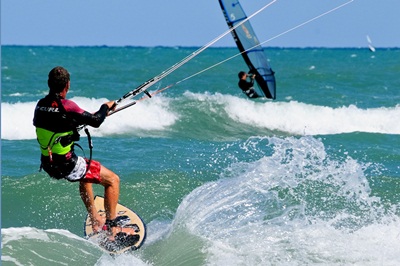 Surf Tufara_304_crop_web_2.jpg